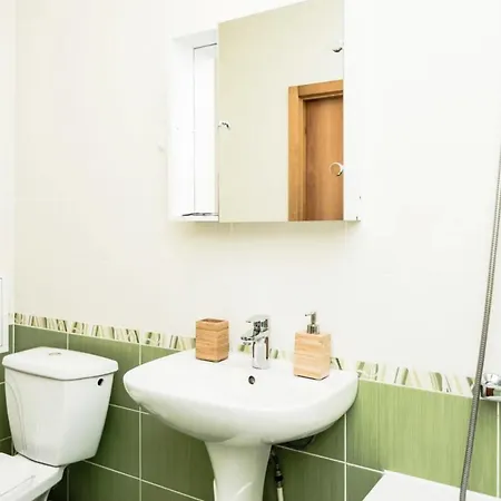 아파트 A Family With All The Facilities Durrës