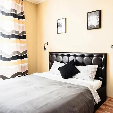 A Family With All The Facilities Appartamento Durrës